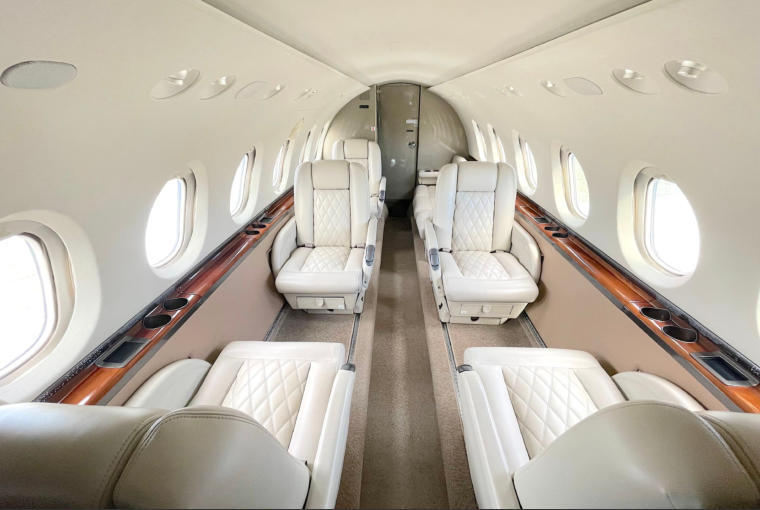 2008 Hawker 750